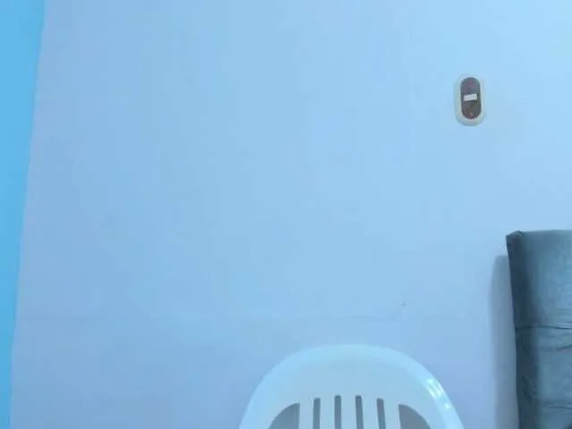 Live sex webcam photo for MARILYNG #277627103