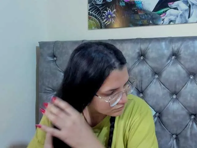 Live sex webcam photo for MARILYNG #278057084