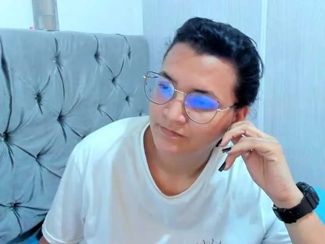 Live sex webcam photo for MARILYNG #290301109