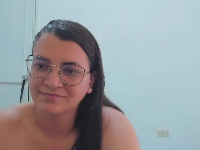 Live sex webcam photo for MARILYNG #291058799