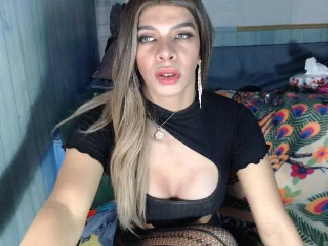 Live sex webcam photo for MASTERcumDOLL #275342984