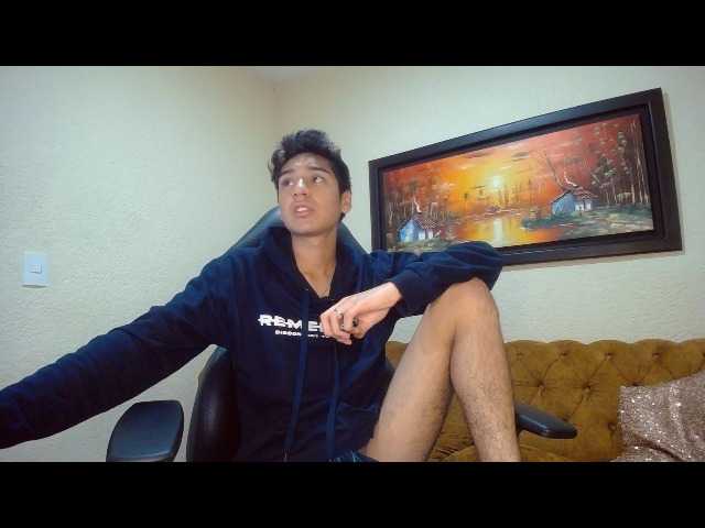 Live sex webcam photo for MATHEWLOKSTAGE #275715931