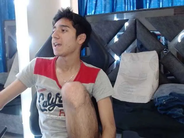 Live sex webcam photo for MATHEWLOKSTAGE #275728298