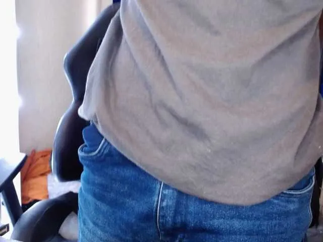 Live sex webcam photo for MATHEWLOKSTAGE #275982654