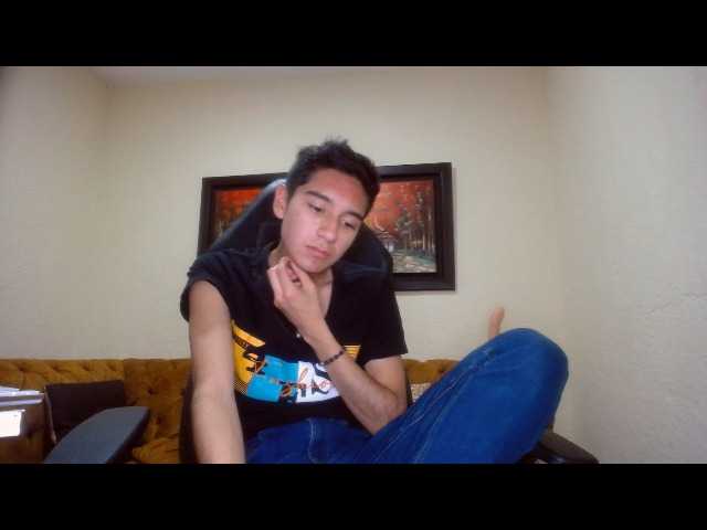 Live sex webcam photo for MATHEWLOKSTAGE #276235377