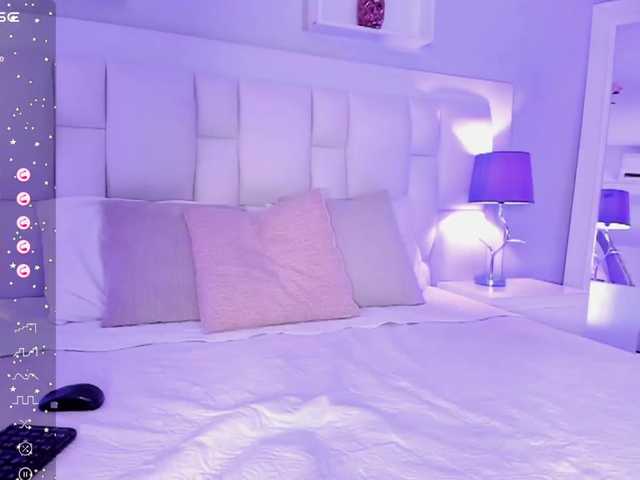 Live sex webcam photo for MAY-ZENNIN #277206890