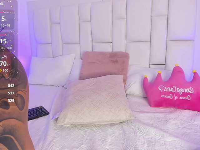 Live sex webcam photo for MAY-ZENNIN #290145722