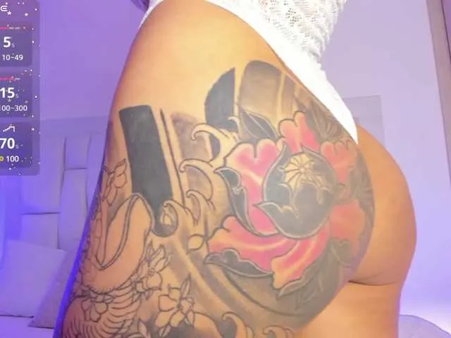 Live sex webcam photo for MAY-ZENNIN #291131535