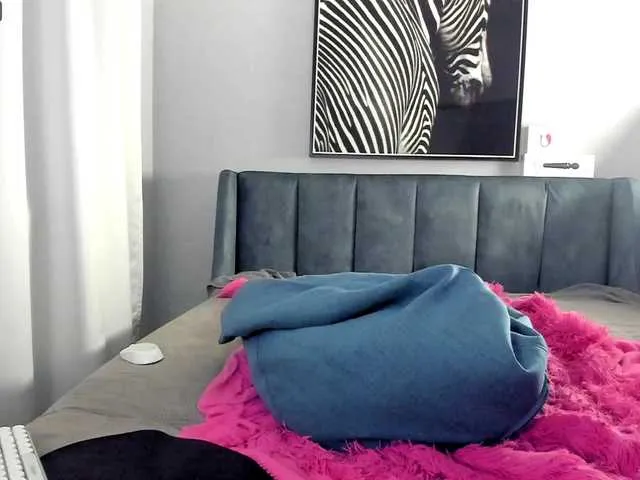 Live sex webcam photo for MCboginya #274608223