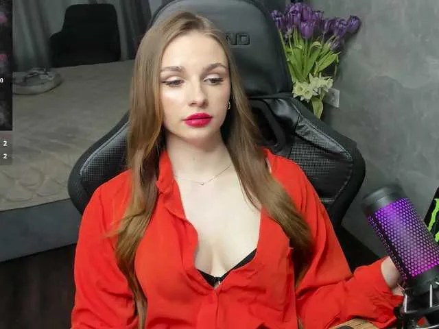 Live sex webcam photo for MCfly-1 #293391637