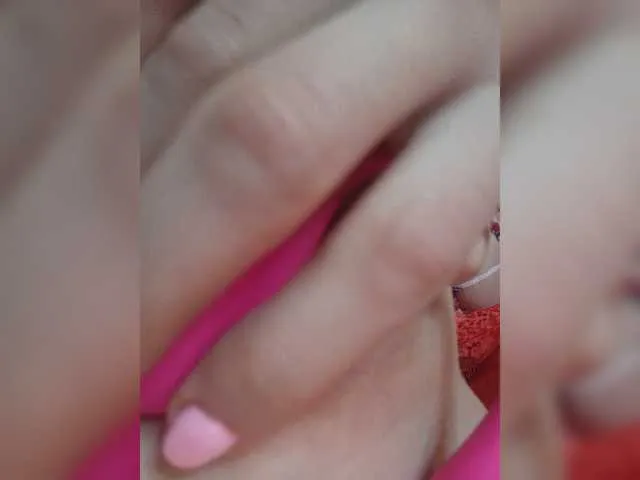 Live sex webcam photo for MEDOVAYA1 #277471679