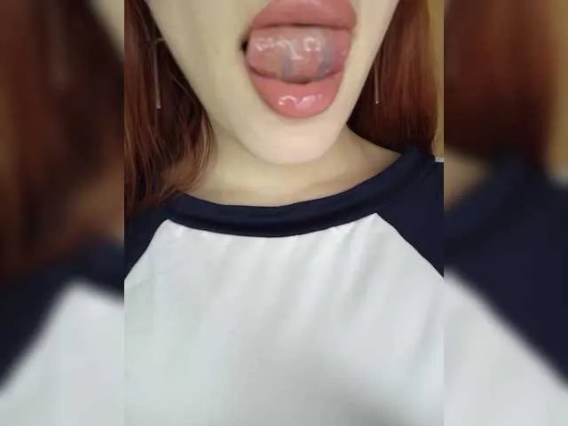 Live sex webcam photo for MEDOVAYA1 #293305672
