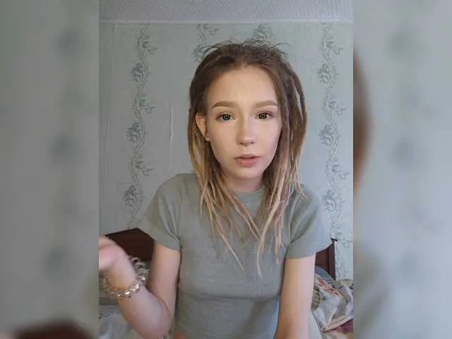 Live sex webcam photo for MELONI-MEOW #272863577