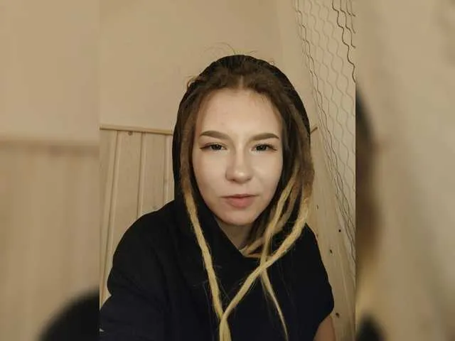 Live sex webcam photo for MELONI-MEOW #273387057