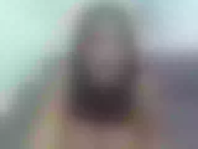 Live sex webcam photo for MIAAHANKS #273645261