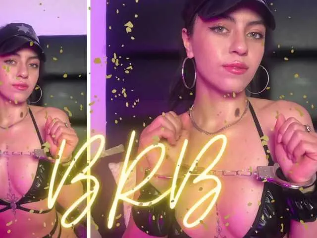 Live sex webcam photo for miasmithh #274261638