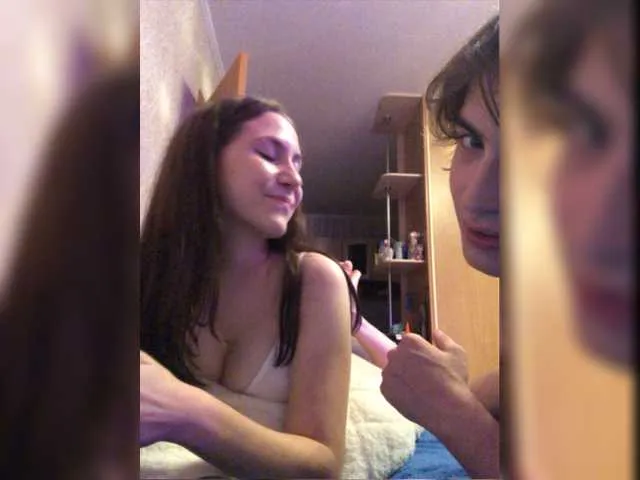 Live sex webcam photo for MIIILAA #276185254