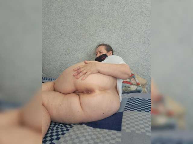 Live sex webcam photo for MILAax #278087489