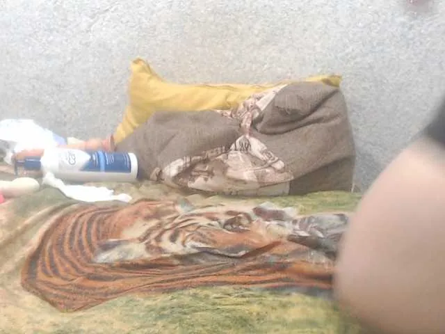 Live sex webcam photo for MILAax #290727143