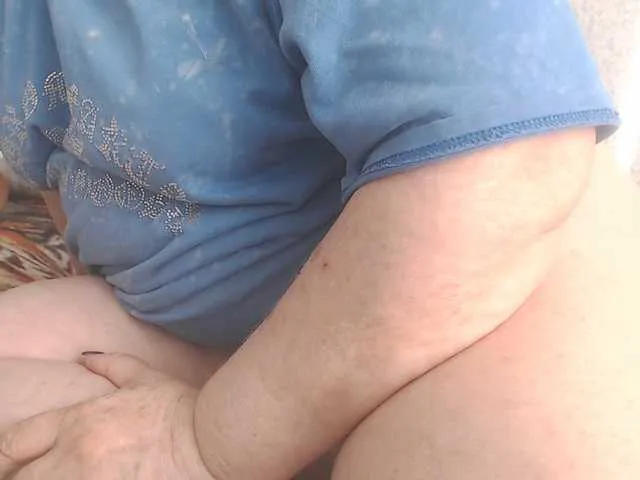 Live sex webcam photo for MILAax #290820932