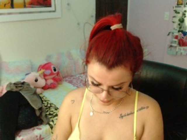 Live sex webcam photo for MILF-KAROL #273239009