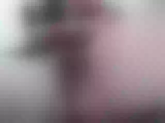 Live sex webcam photo for MILF-LOVENS #290357677