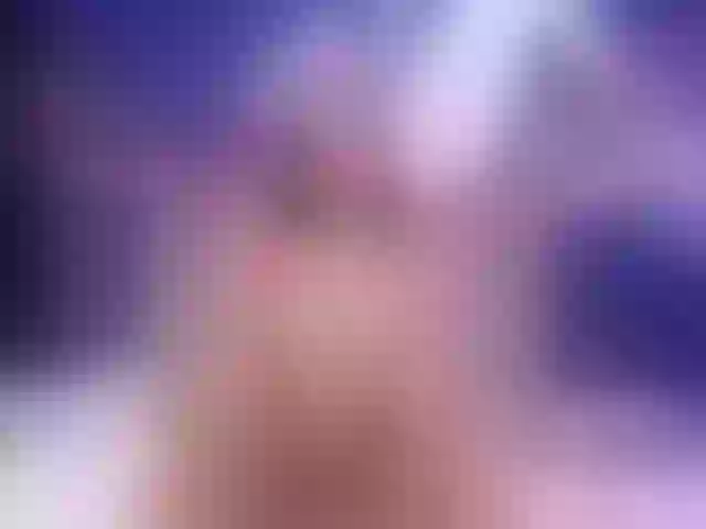 Live sex webcam photo for MILLIIECAT #272417357