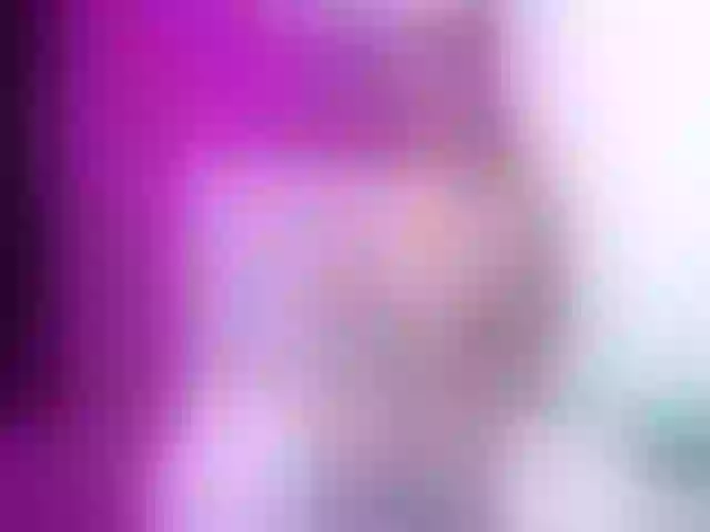 Live sex webcam photo for MILLIIECAT #272807401