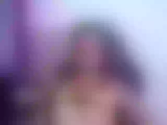 Live sex webcam photo for MILLIIECAT #273926863