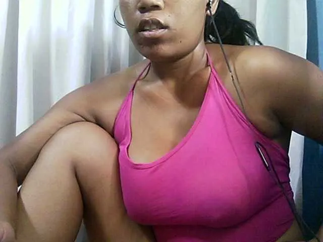 Live sex webcam photo for MIRANDAW #272584583