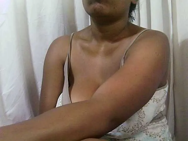 Live sex webcam photo for MIRANDAW #272710343