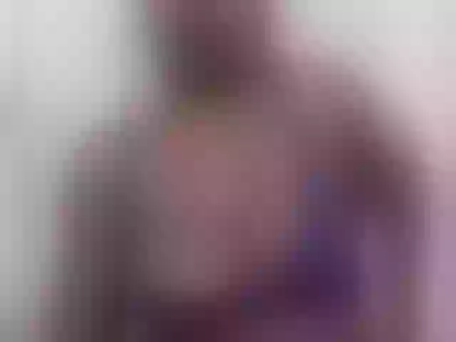 Live sex webcam photo for MIRANDAW #272993586