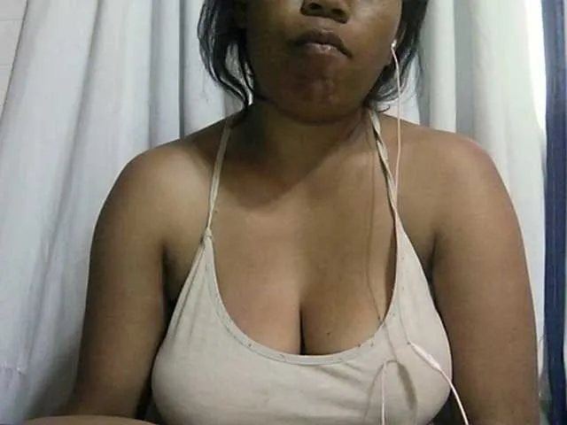 Live sex webcam photo for MIRANDAW #274666063