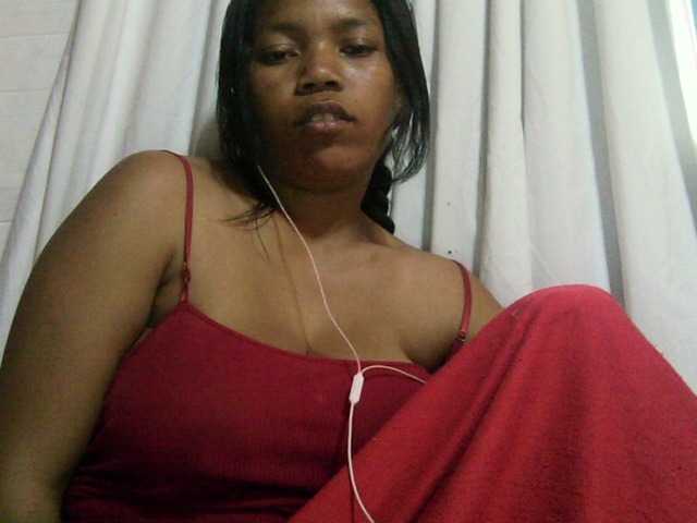 Live sex webcam photo for MIRANDAW #275258910