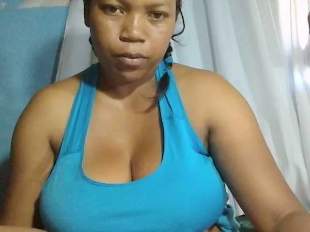 Live sex webcam photo for MIRANDAW #276897090