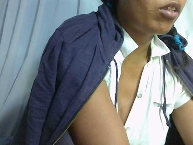 Live sex webcam photo for MIRANDAW #277969707