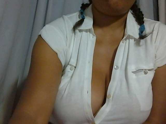 Live sex webcam photo for MIRANDAW #278042933