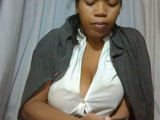 Live sex webcam photo for MIRANDAW #278050324