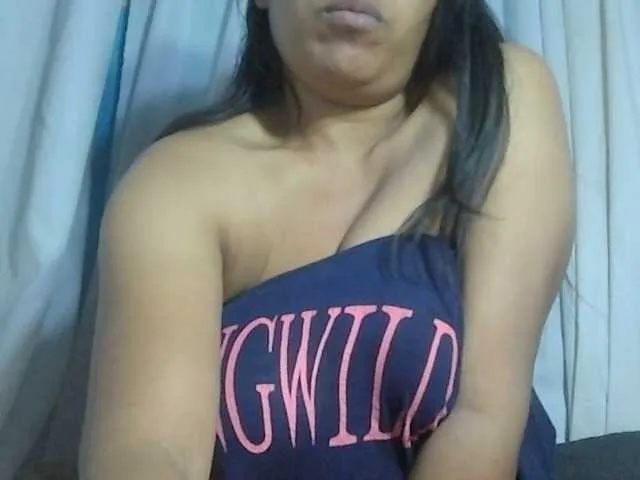Live sex webcam photo for MIRANDAW #289442731