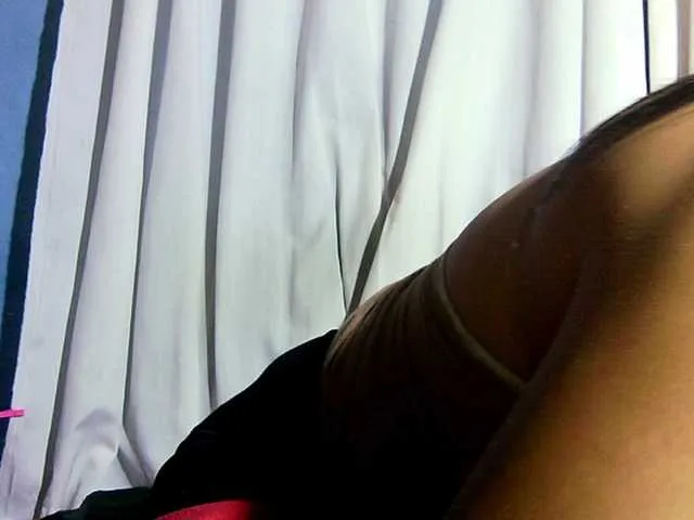 Live sex webcam photo for MIRANDAW #291028379