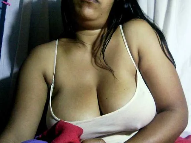 Live sex webcam photo for MIRANDAW #291289269