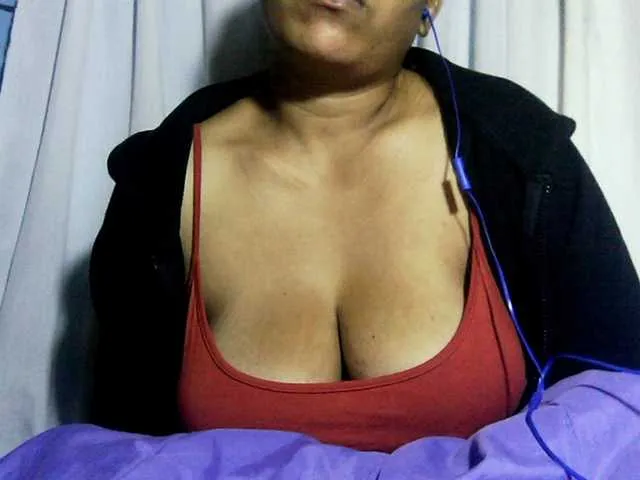 Live sex webcam photo for MIRANDAW #291395050