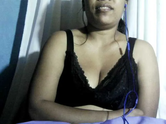 Live sex webcam photo for MIRANDAW #291534633