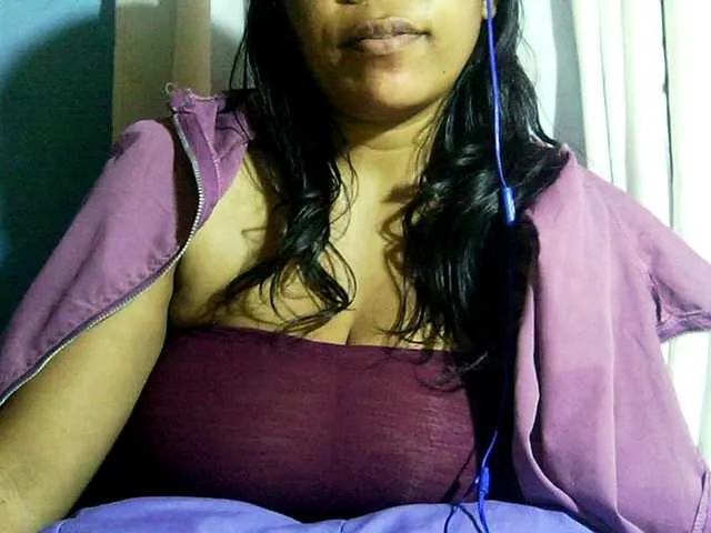 Live sex webcam photo for MIRANDAW #291634236