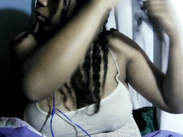 Live sex webcam photo for MIRANDAW #291700133