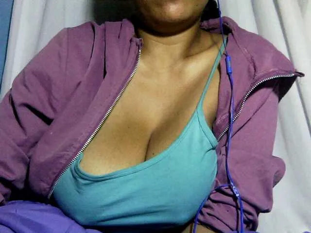 Live sex webcam photo for MIRANDAW #291792223