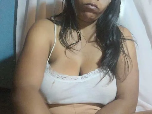 Live sex webcam photo for MIRANDAW #291830403