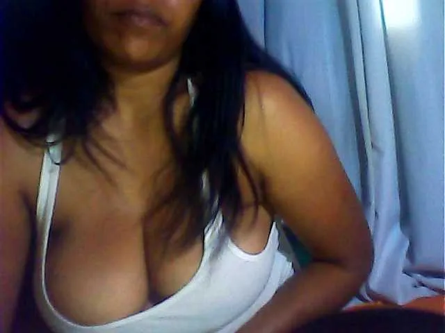 Live sex webcam photo for MIRANDAW #291837530