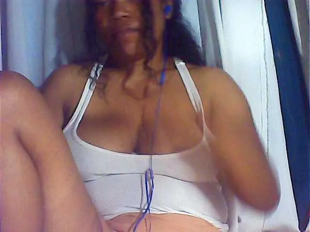 Live sex webcam photo for MIRANDAW #291966496