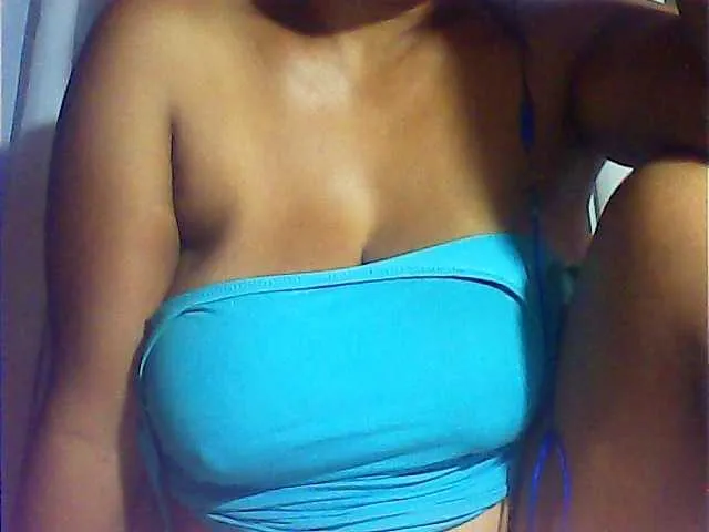 Live sex webcam photo for MIRANDAW #292128219